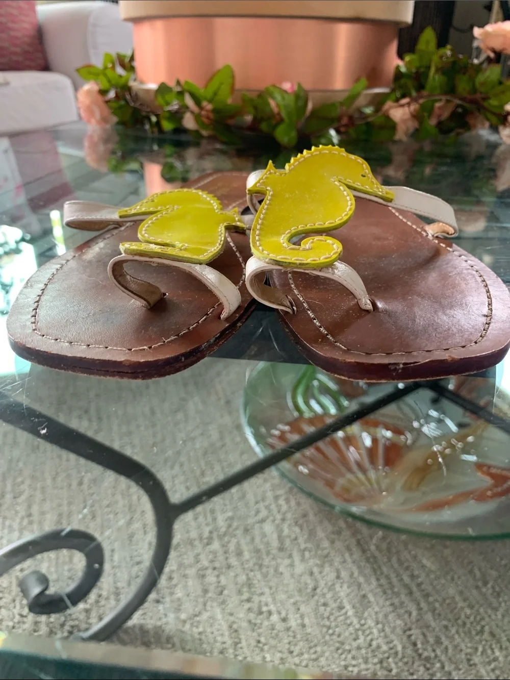 Kate Spade New York Vntg Yellow Patent Seahorse flats 7.5